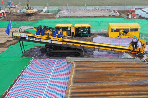 中俄东线泰安-泰兴第一标段项目新沂河定向钻穿越回拖成功